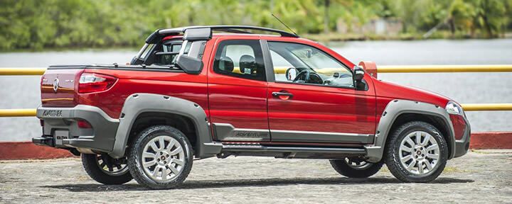 Fiat Strada 2015 - Lateral