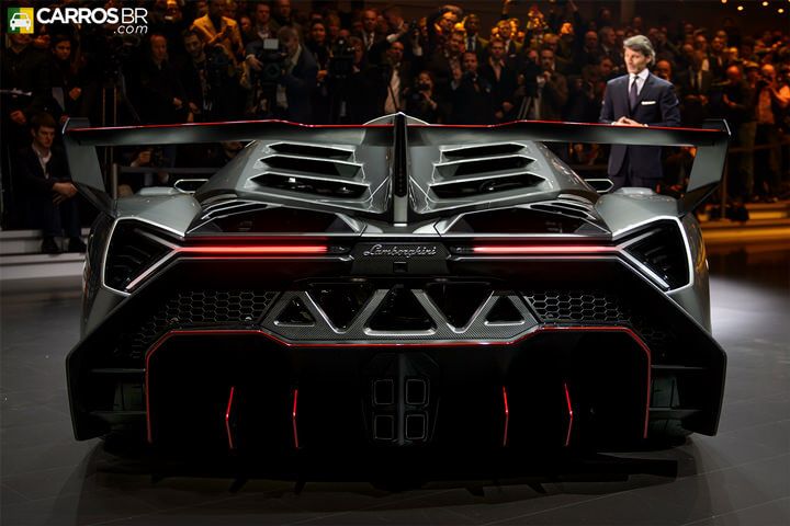 novo-lamborghini-veneno-4