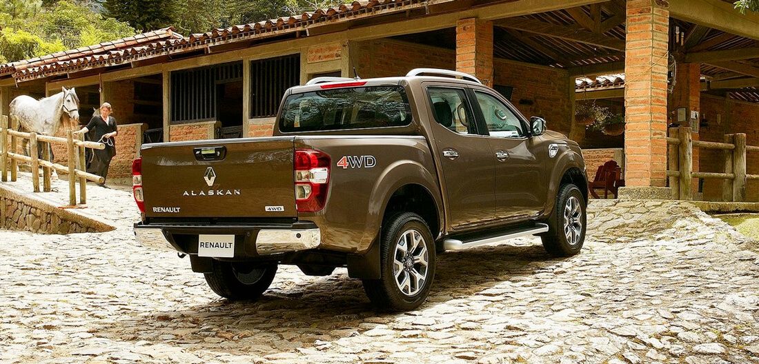 Traseira da Renault Alaskan 2018
