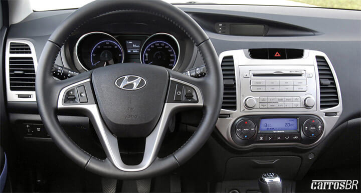 Interior do Hyundai i15