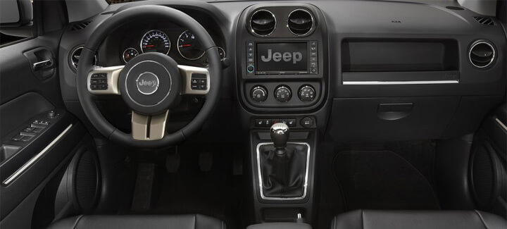 Interior Jeep Compass 2012