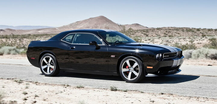 Lateral Dodge Challenger 2013